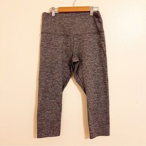 Forever 21 Gray Capris Leggings